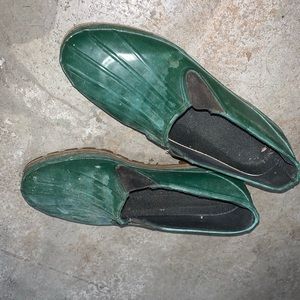 Gardening Shoes by Itasca Size 8